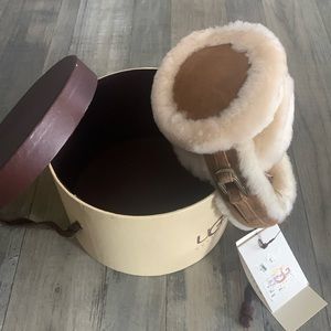 NEW UGG Sheepskin Earmuffs